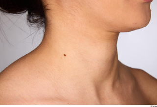 Jimena neck nude 0008.jpg